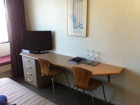 Ocean Waves Motel