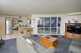 The Pavilions Beachfront Apartments