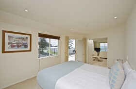 The Pavilions Beachfront Apartments
