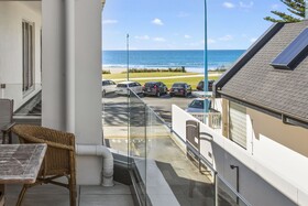 The Pavilions Beachfront Apartments