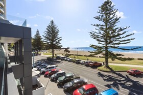 The Pavilions Beachfront Apartments