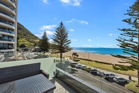 The Pavilions Beachfront Apartments