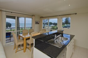 The Pavilions Beachfront Apartments