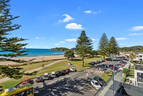 The Pavilions Beachfront Apartments