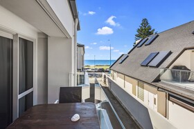 The Pavilions Beachfront Apartments