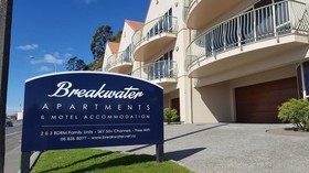 Breakwater Apartments