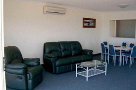 Breakwater Apartments