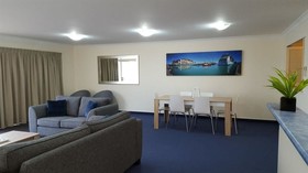 Breakwater Apartments