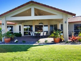Napier B & B