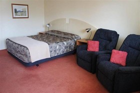 Bks Egmont Motor Lodge