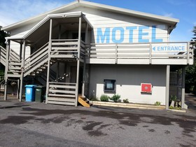 Carrington Motel