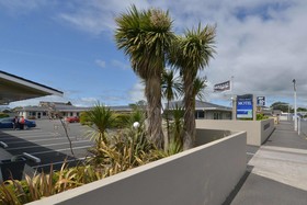 Beach Street Motel Apartments