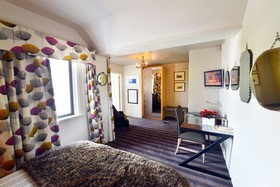 Nice Hotel