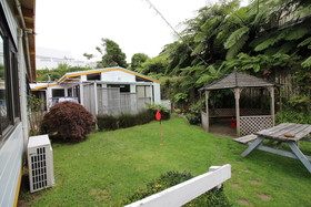 Sunflower Lodge