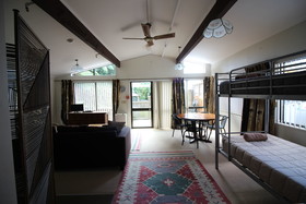 Sunflower Lodge