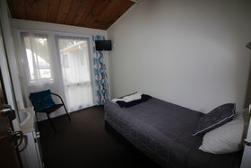 Sunflower Lodge