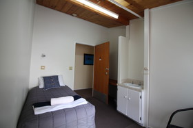 Sunflower Lodge