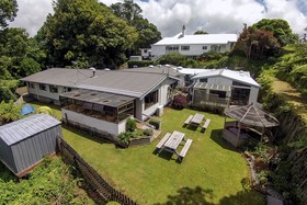 Sunflower Lodge