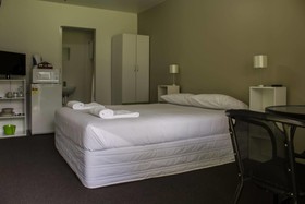 Tehenui Lodge