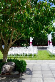 The Devon Hotel & Conference Center