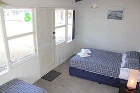 Jack and Di’s Motel Lodge