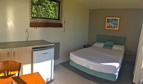 Oakura Beach Holiday Park