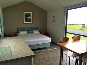 Oakura Beach Holiday Park