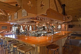 Powderhorn Chateau