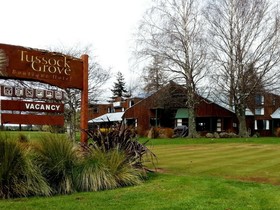 Tussock Grove Boutique