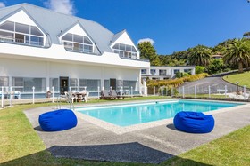 Aloha Seaview Resort Motel