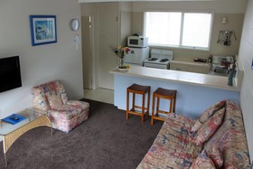 Aloha Seaview Resort Motel