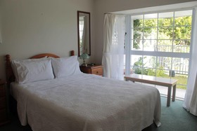 Ash Grove Boutique Motel
