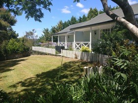 Ash Grove Boutique Motel