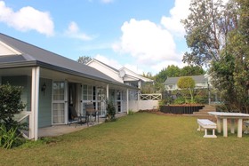 Ash Grove Boutique Motel