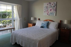 Ash Grove Boutique Motel
