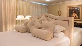 Moon Shadow Luxury B&B
