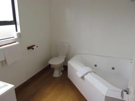 A'abode Motor Lodge
