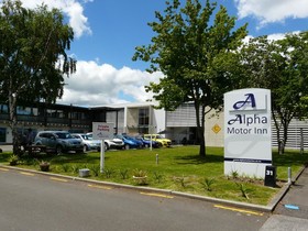 Alpha Motor Inn