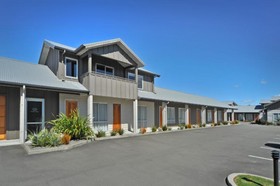 Arena Lodge
