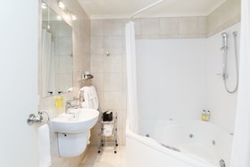 B-Ks Premier Motel Palmerston North