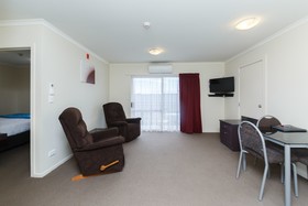 B-Ks Premier Motel Palmerston North