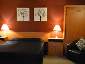 Kiwi Studios Motel