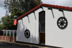 Papakura Motor Lodge & Motel