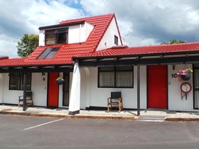Papakura Motor Lodge & Motel