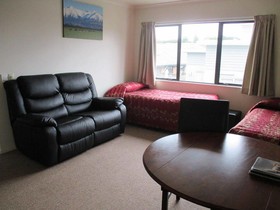 BK's Counties Motor Lodge