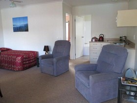BK's Counties Motor Lodge