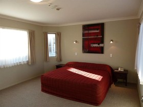 Raglan Sunset Motel