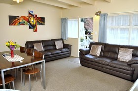 436 Rotorua Hideaway Lodge