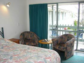 Accolade Lodge Motel