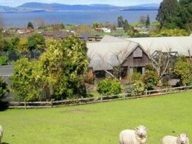 A Panoramic Country Homestay